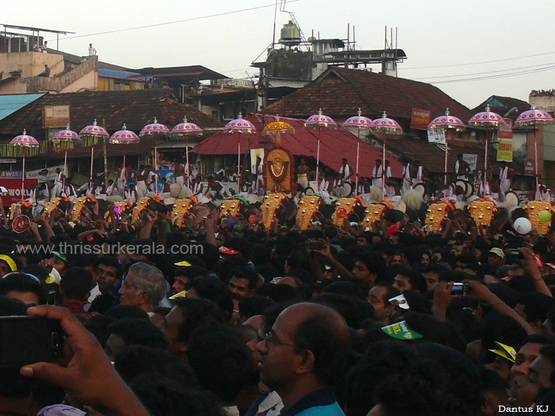 kudamattam-paramekkavu-22