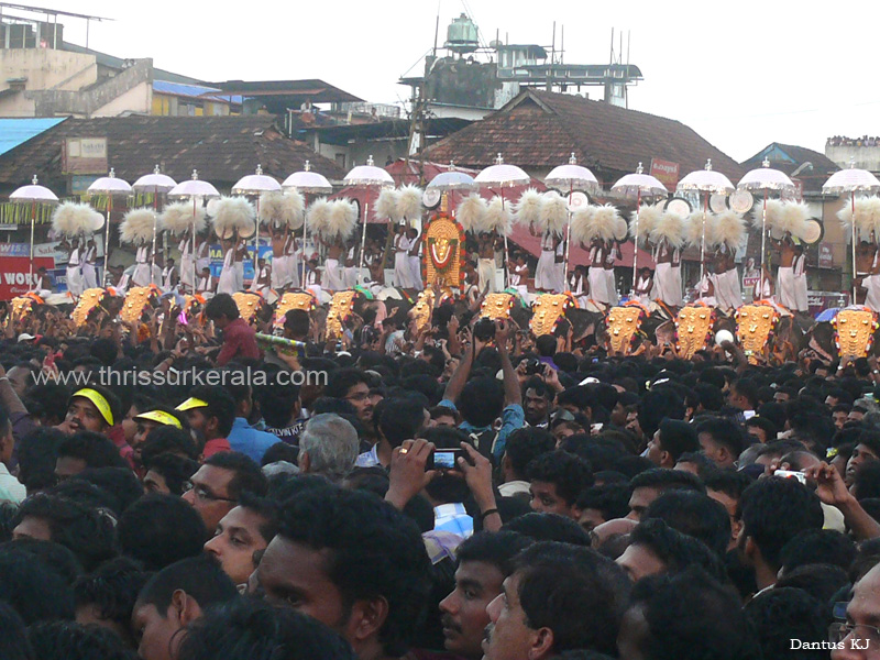 kudamattam-paramekkavu-28
